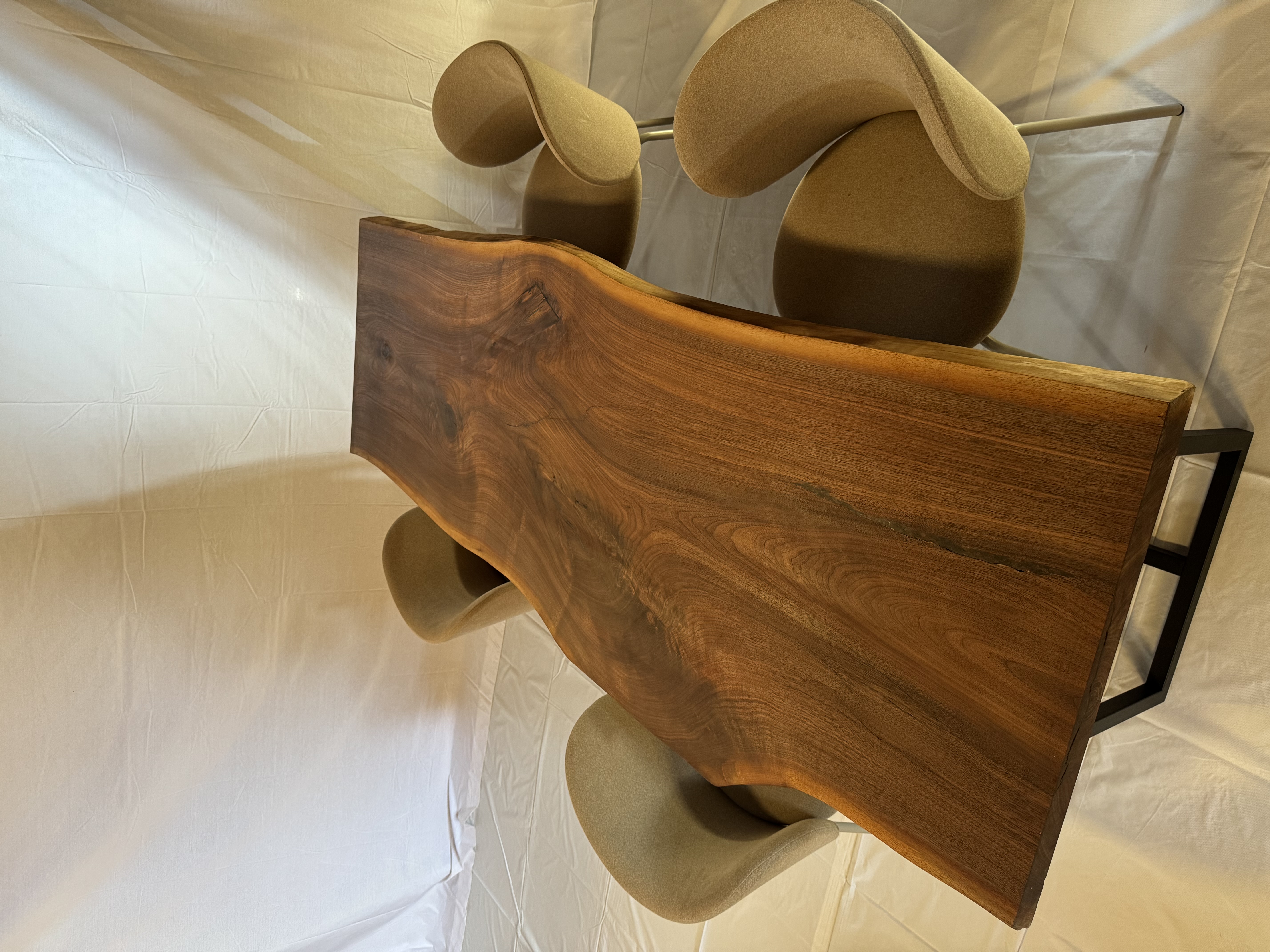 ウォールナット一枚板